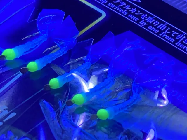 ダイソーケイムラサビキ004